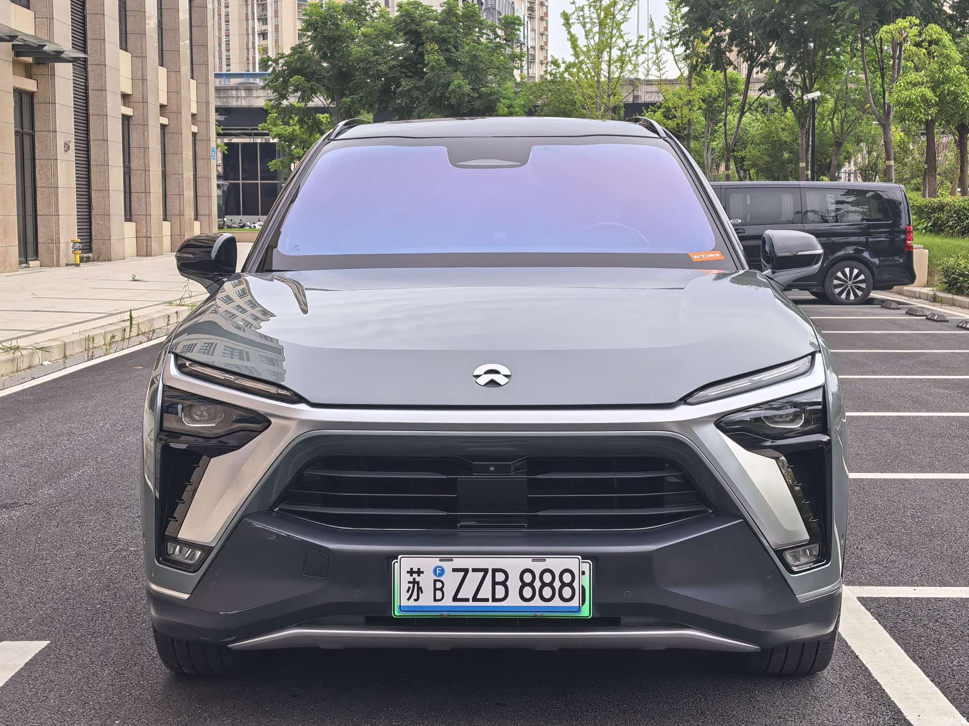 NIO ES8, 2021 2