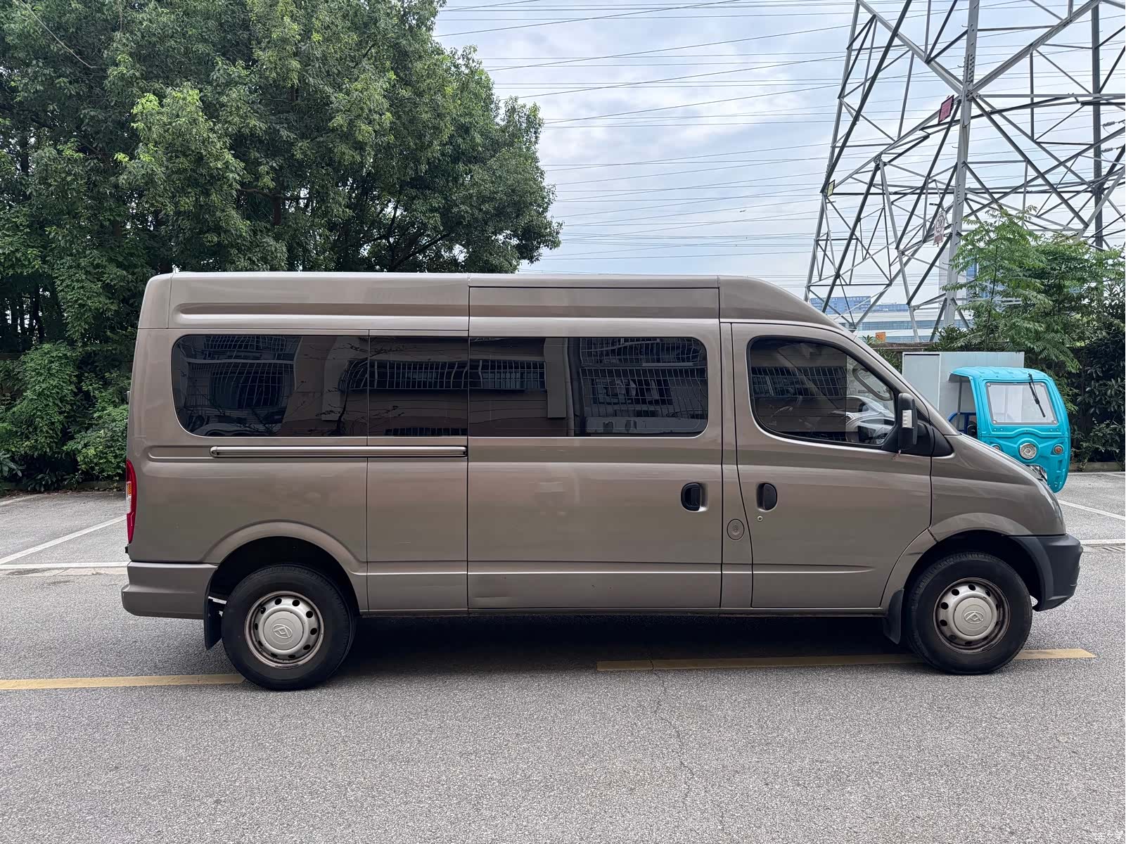 Maxus V80, 2022 6