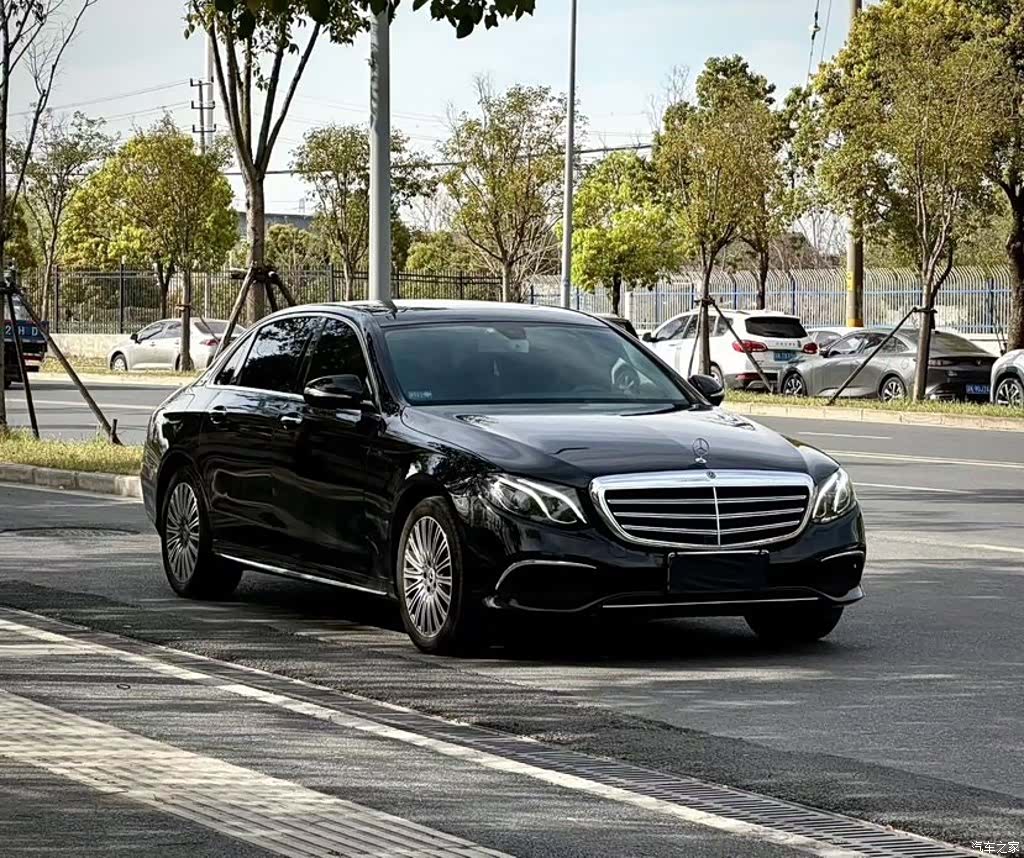 Mercedes-Benz E-Class, 2019 2