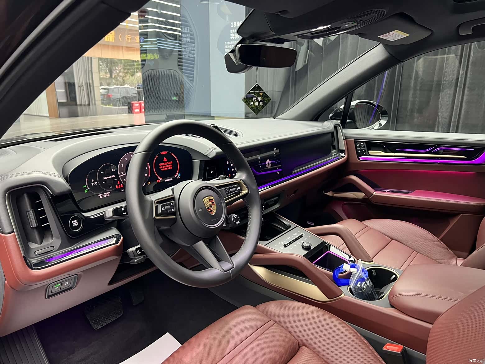 Porsche Cayenne, 2024 8