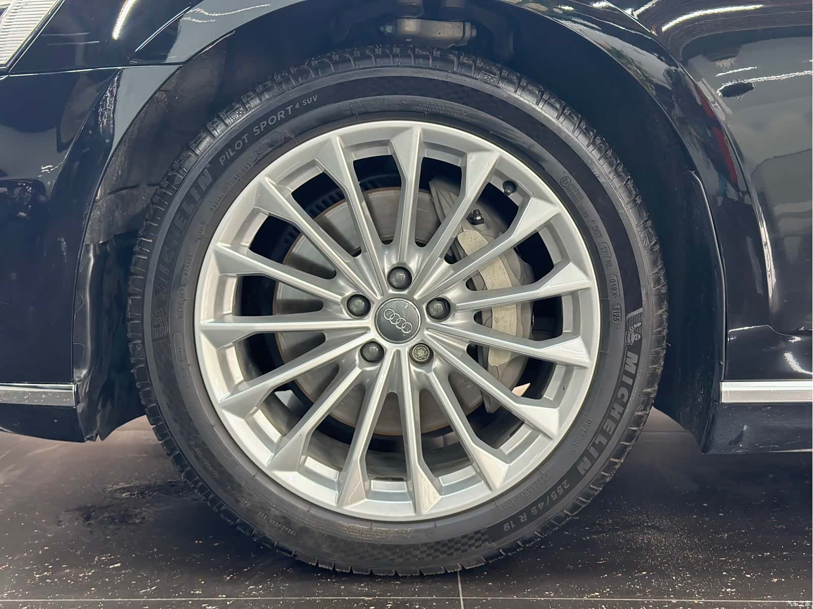 Audi A8L, 2020 26