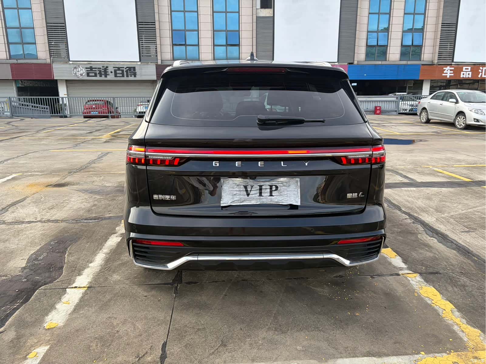 Geely Xingyue L, 2023 6