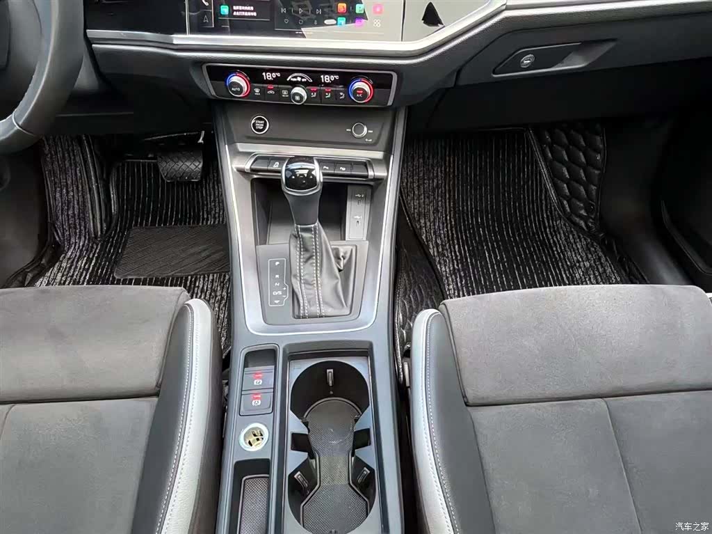 Audi Q3, 2023 12