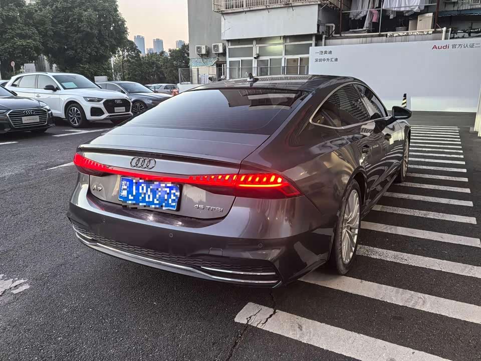 Audi A7