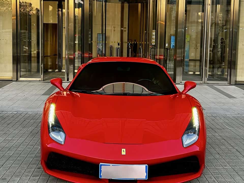 Ferrari 488