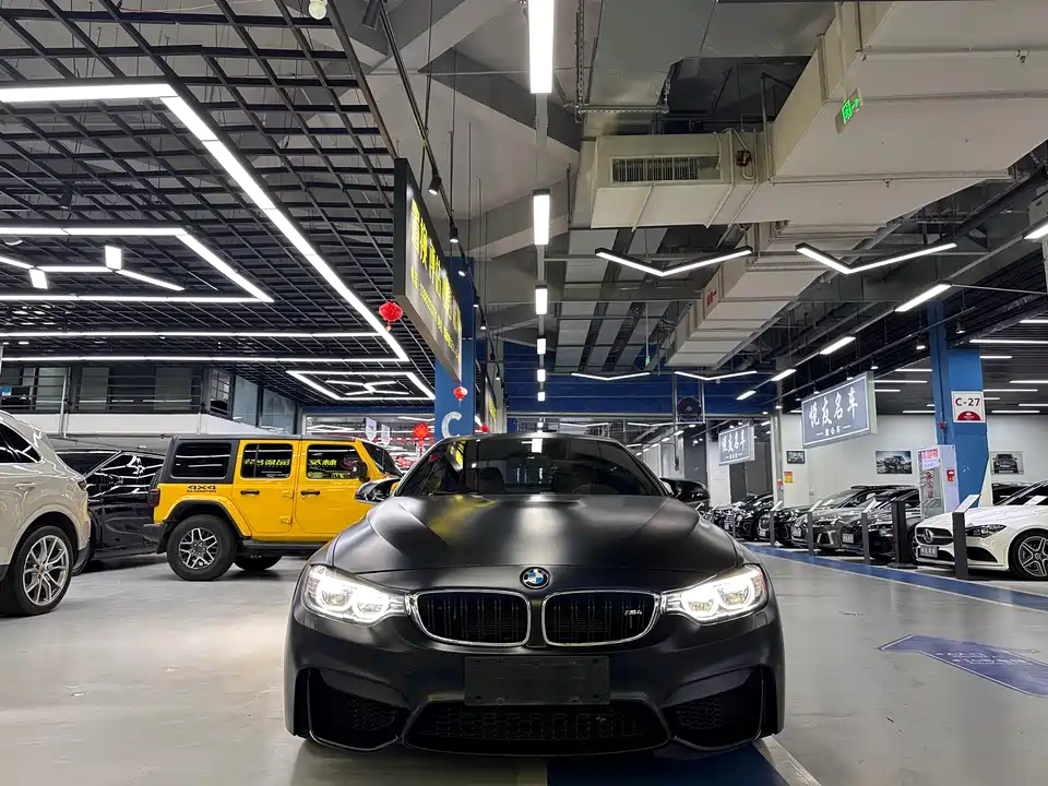 BMW M4