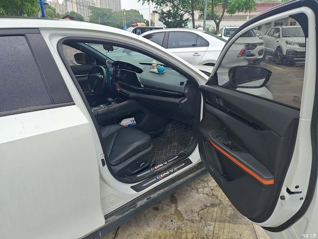 Changan UNI-V, 2022 20