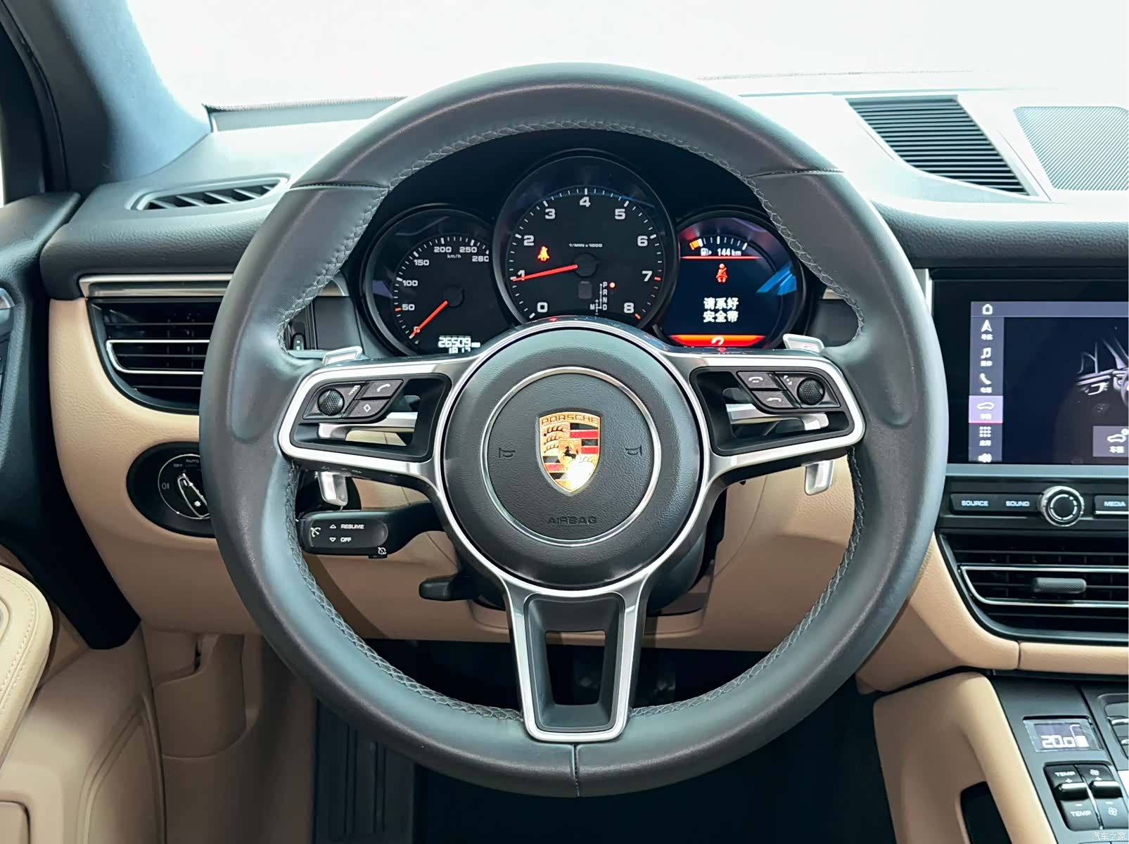 Porsche Macan, 2019 18
