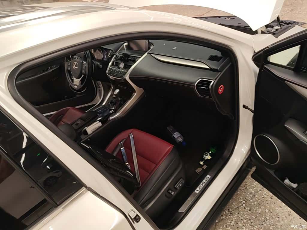 Lexus NX, 2015 20