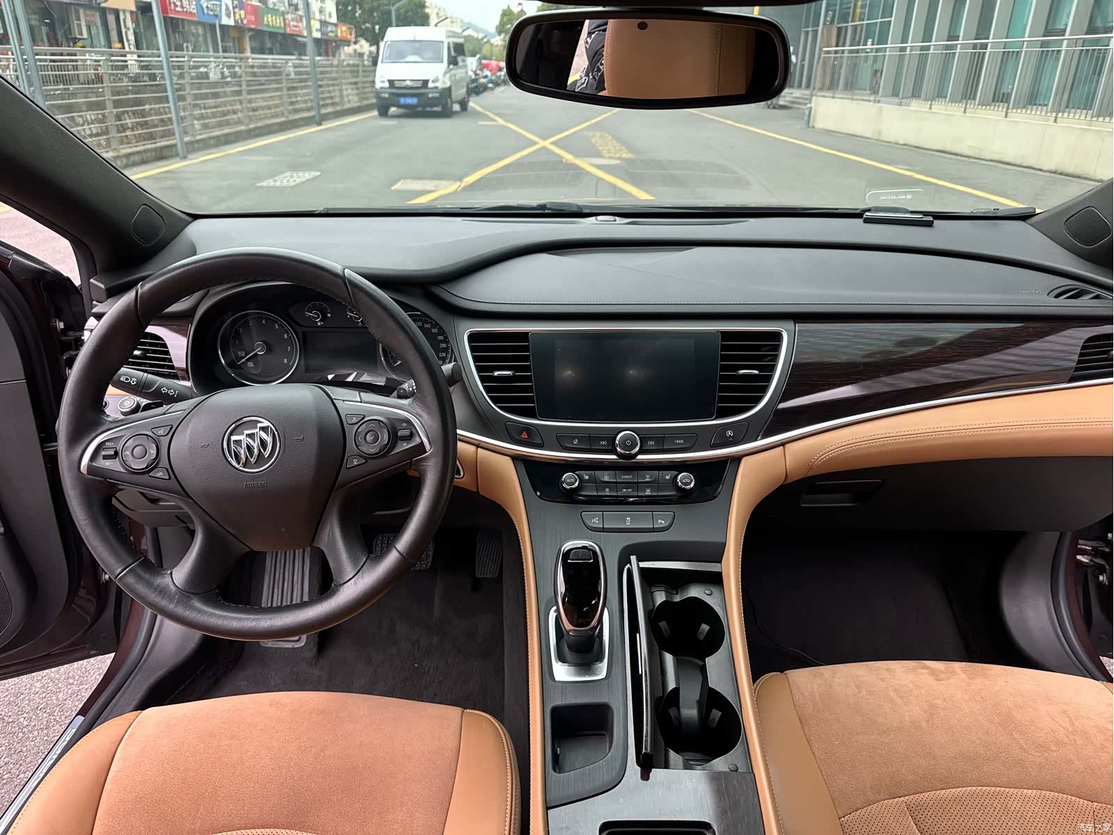 Buick LaCrosse, 2018 11