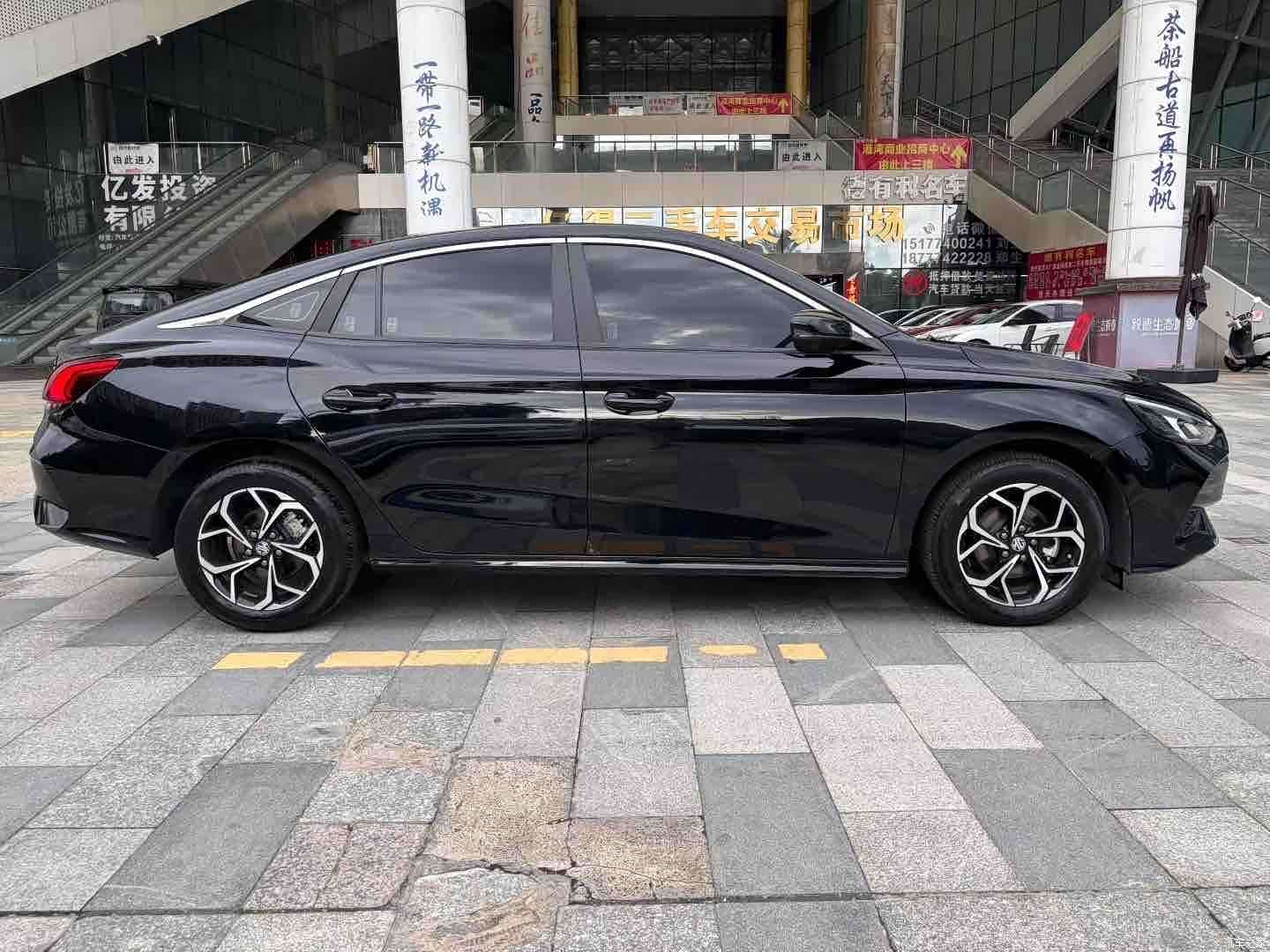 MG MG5, 2021 4