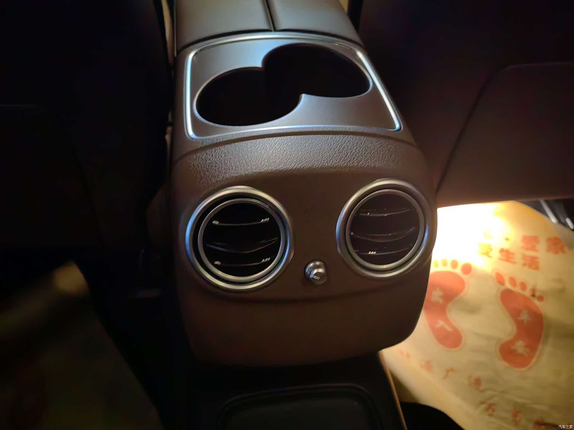 Mercedes-Benz E-Class, 2019 7