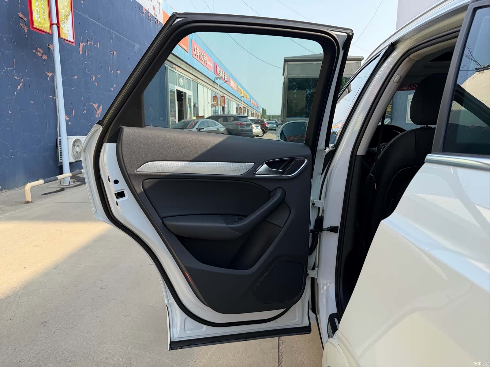 Audi Q3, 2017 10