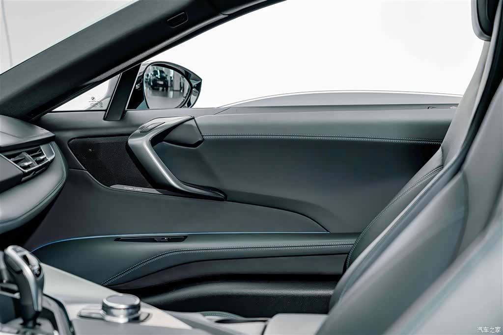 BMW i8, 2019 23