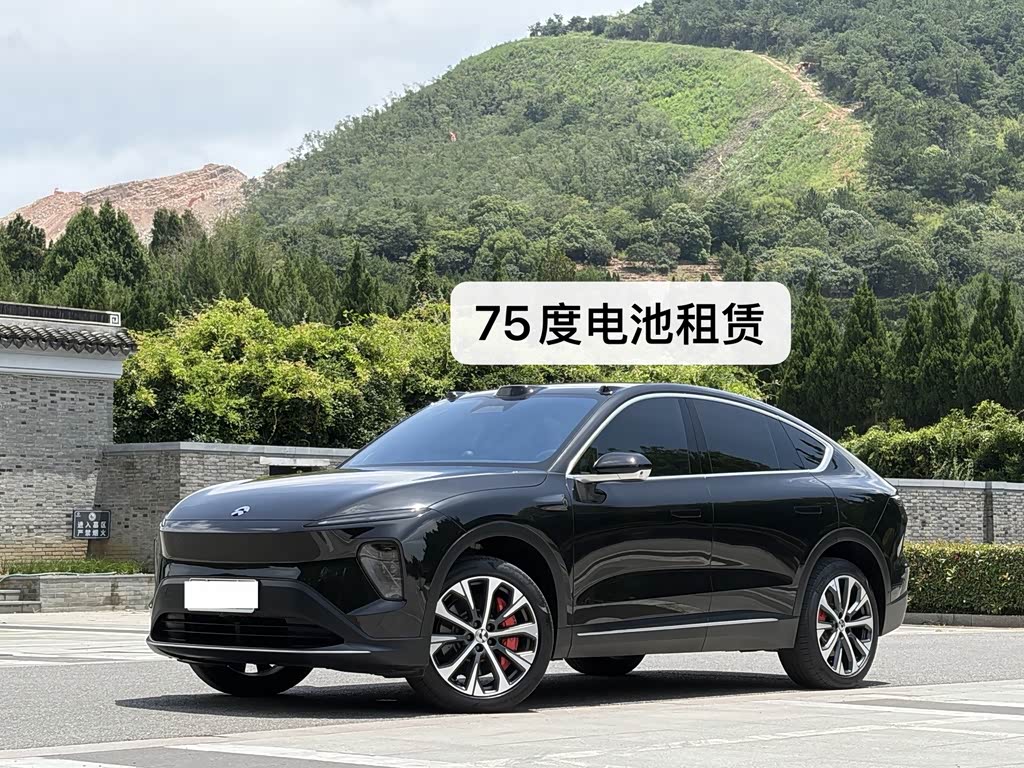 NIO EC7