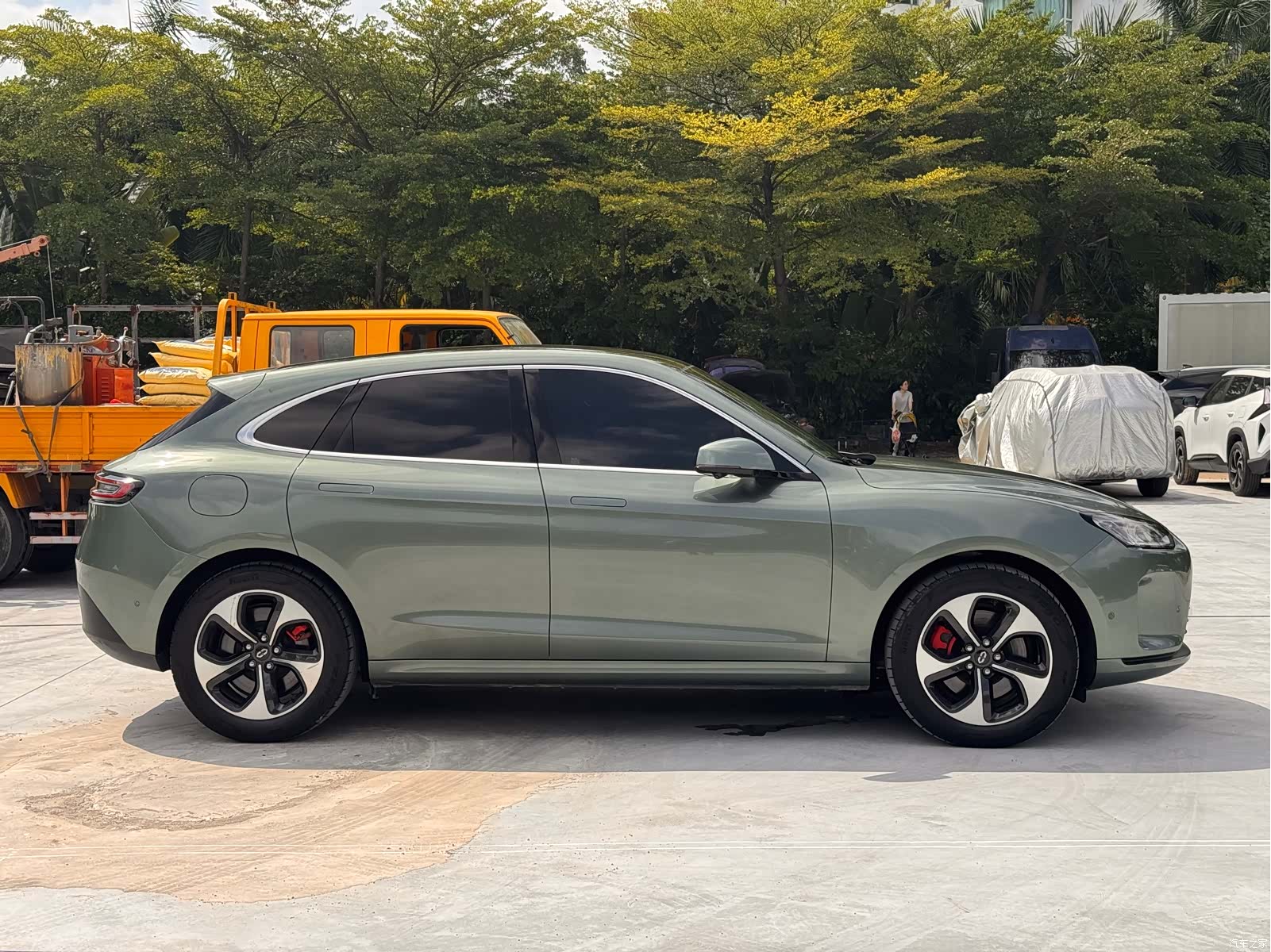 AITO M5, 2022 13