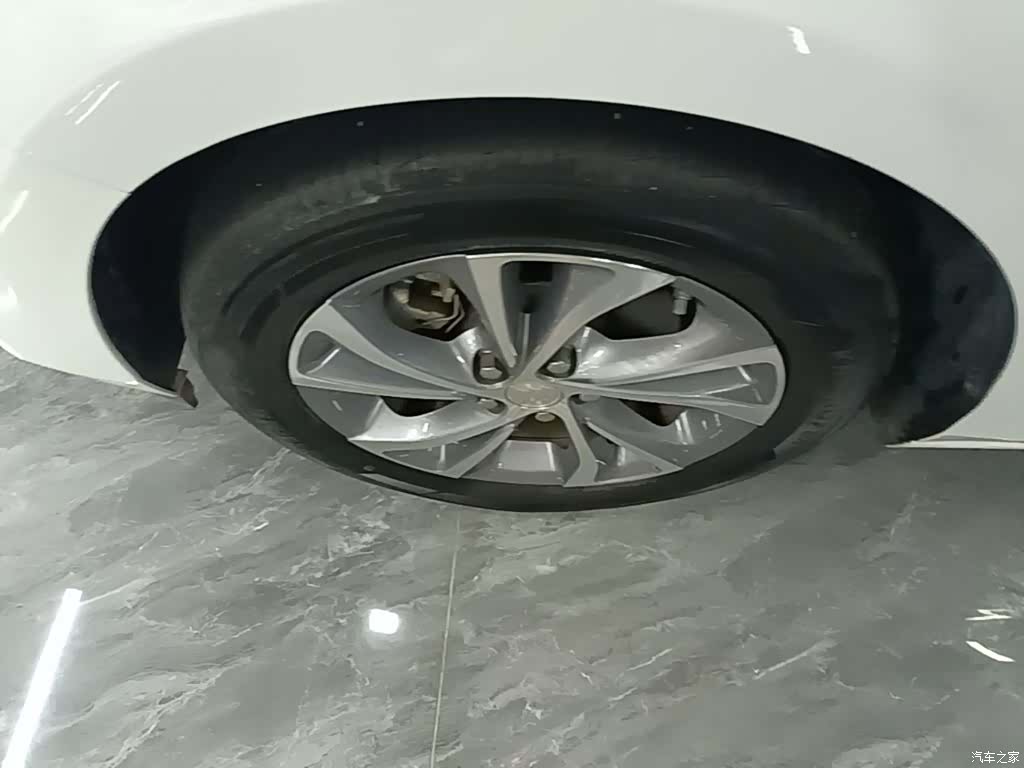 Buick Verano, 2021 23