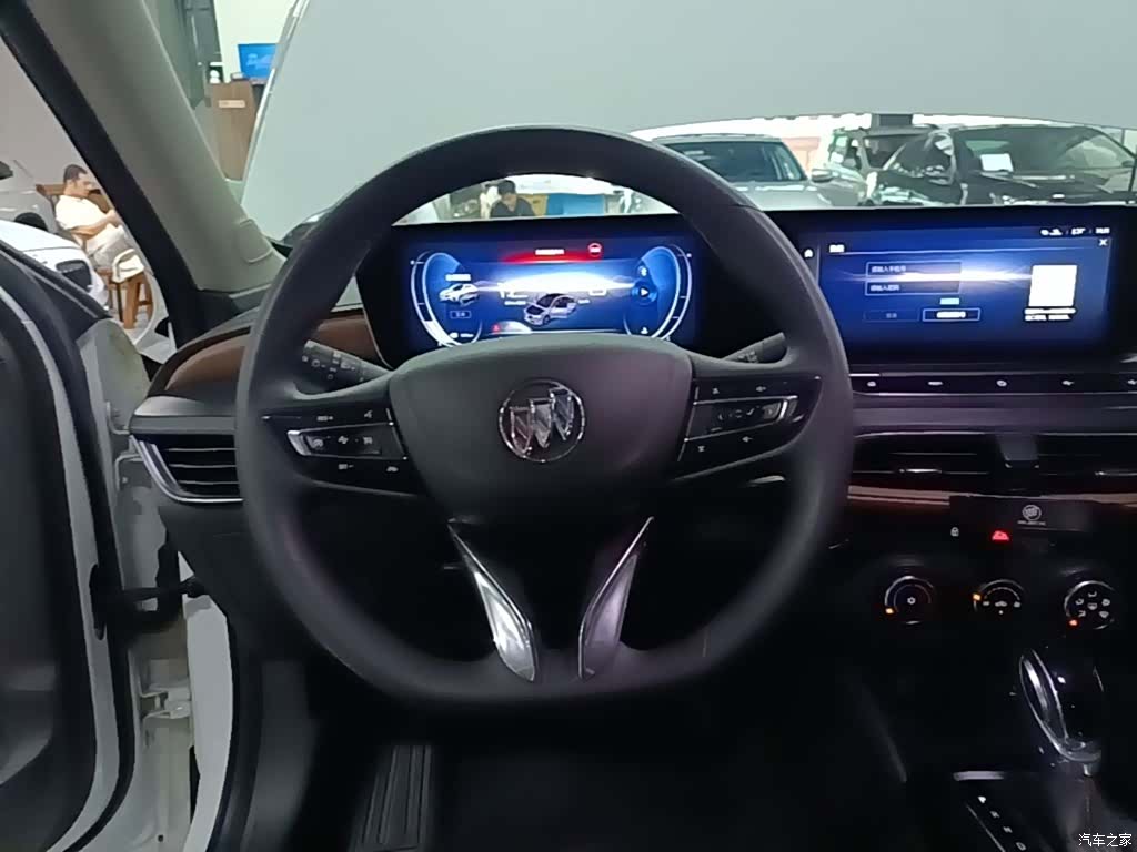 Buick Verano, 2021 11