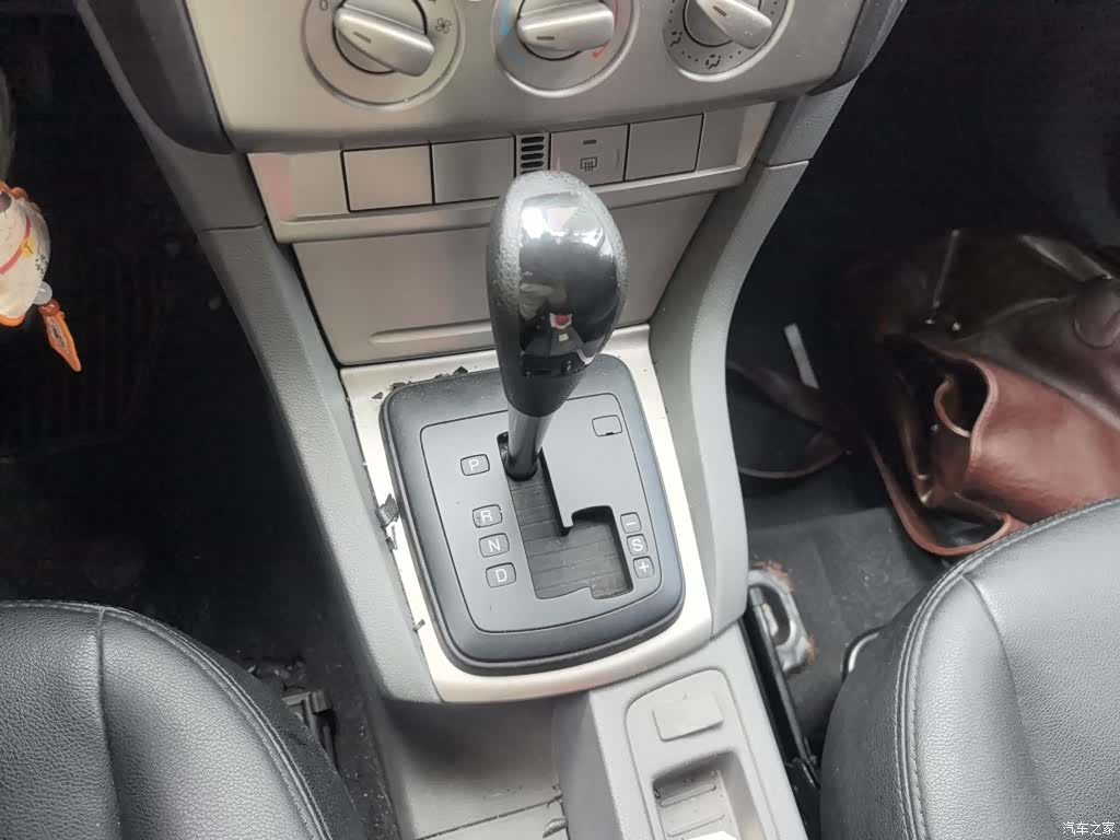 Ford Focus, 2014 11