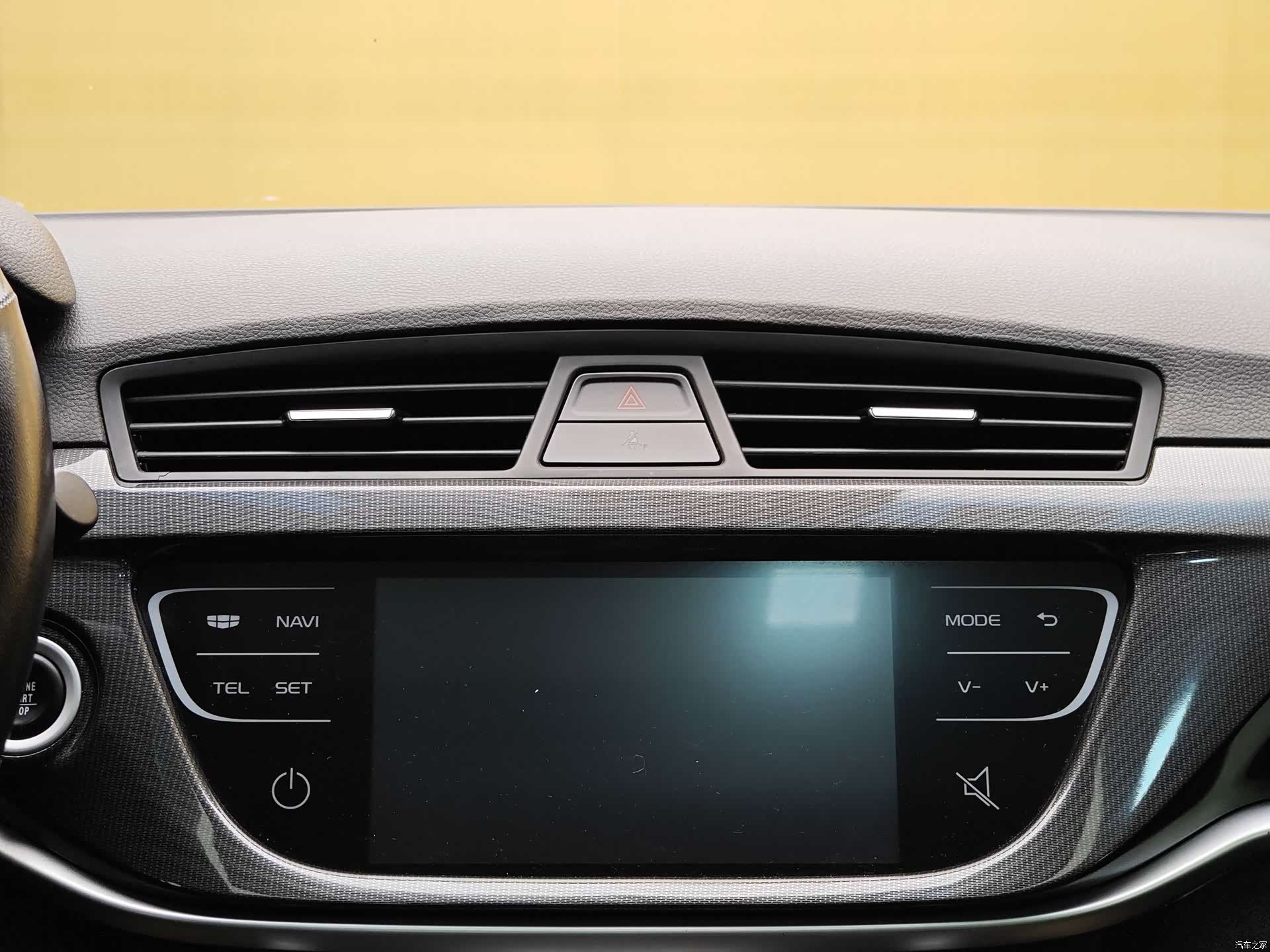 Geely Emgrand, 2017 15