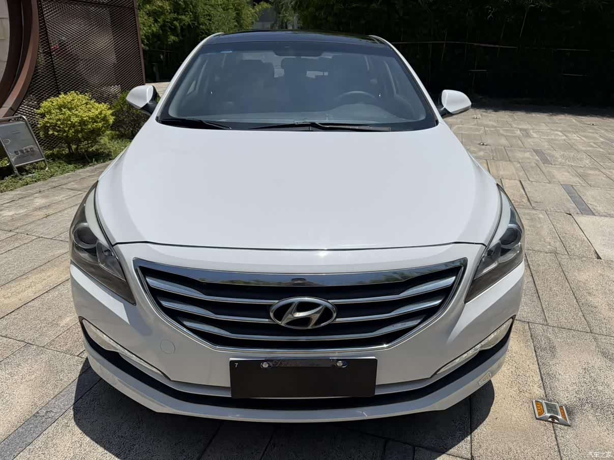 Hyundai DLX, 2014 все фото