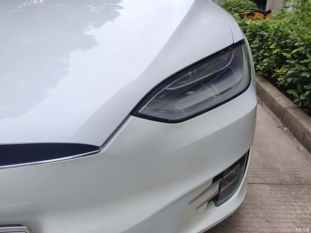 Tesla Model X, 2020 24