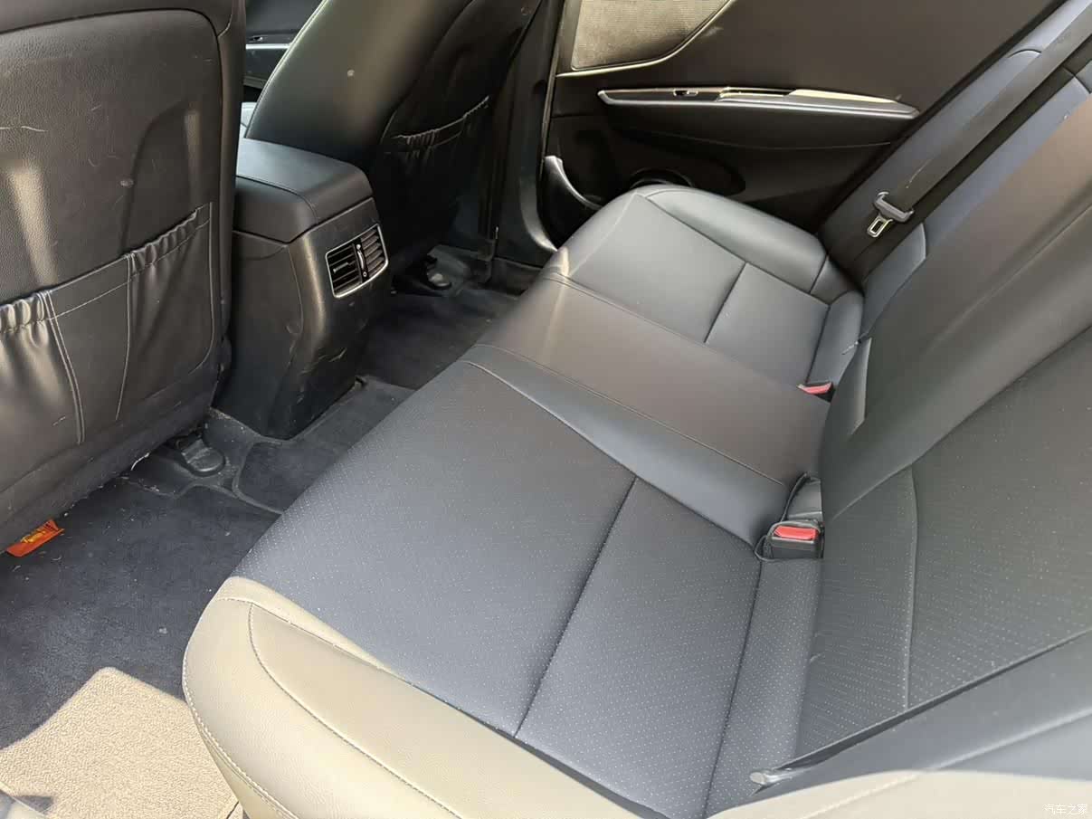 Hyundai DLX, 2014 11
