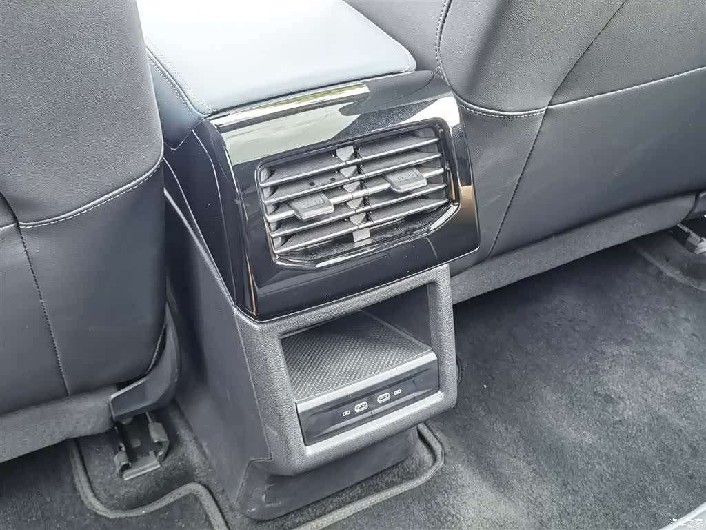 Volkswagen ID.4, 2024 30