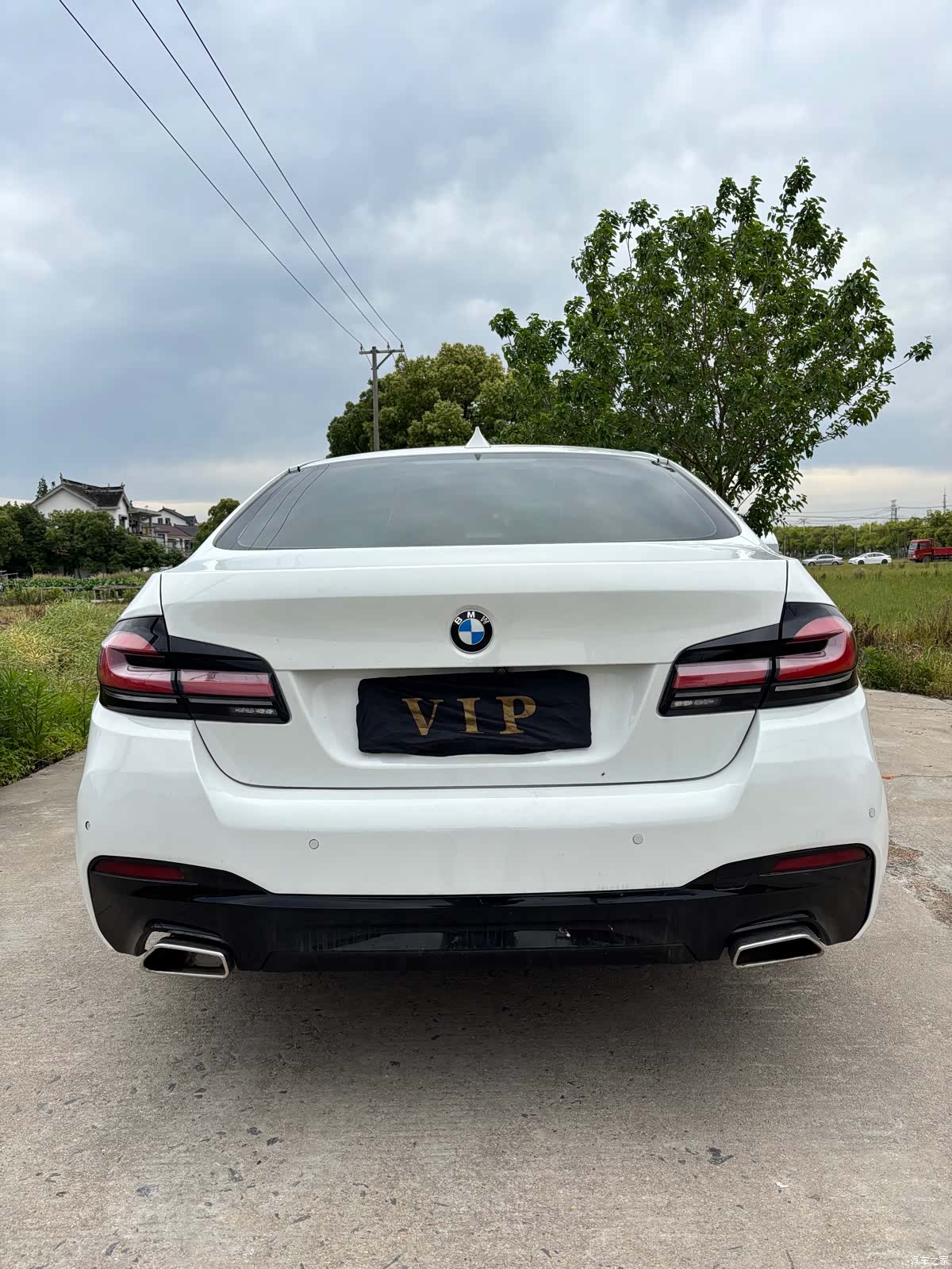 BMW 5 Series, 2011 4
