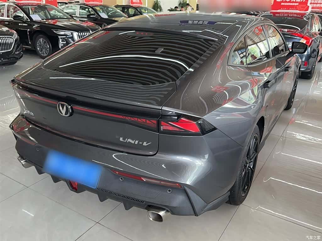 Changan UNI-V, 2022 9