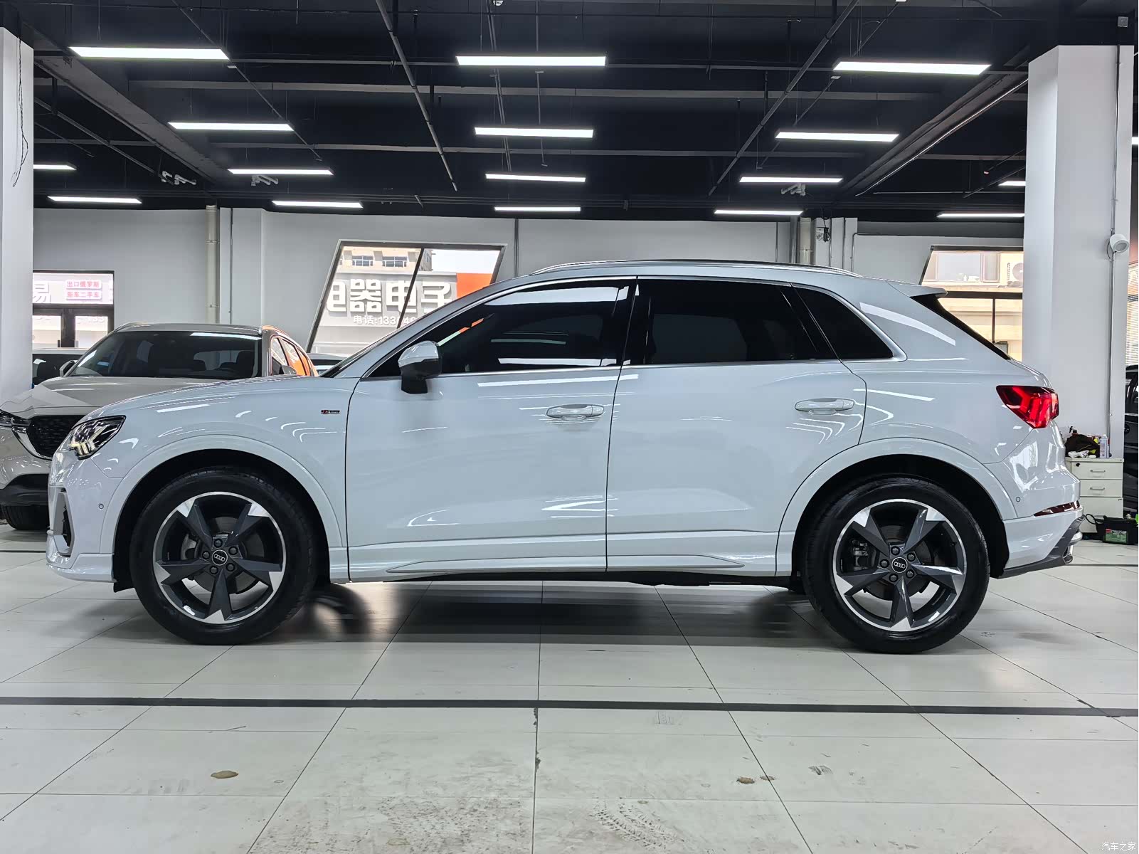 Audi Q3, 2023 7
