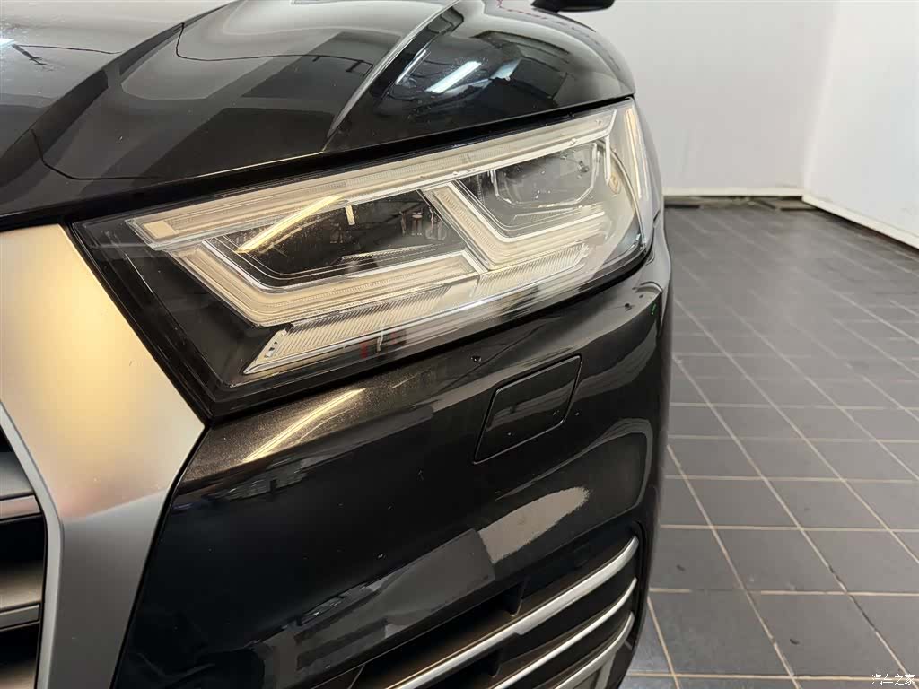 Audi Q5L, 2020 6