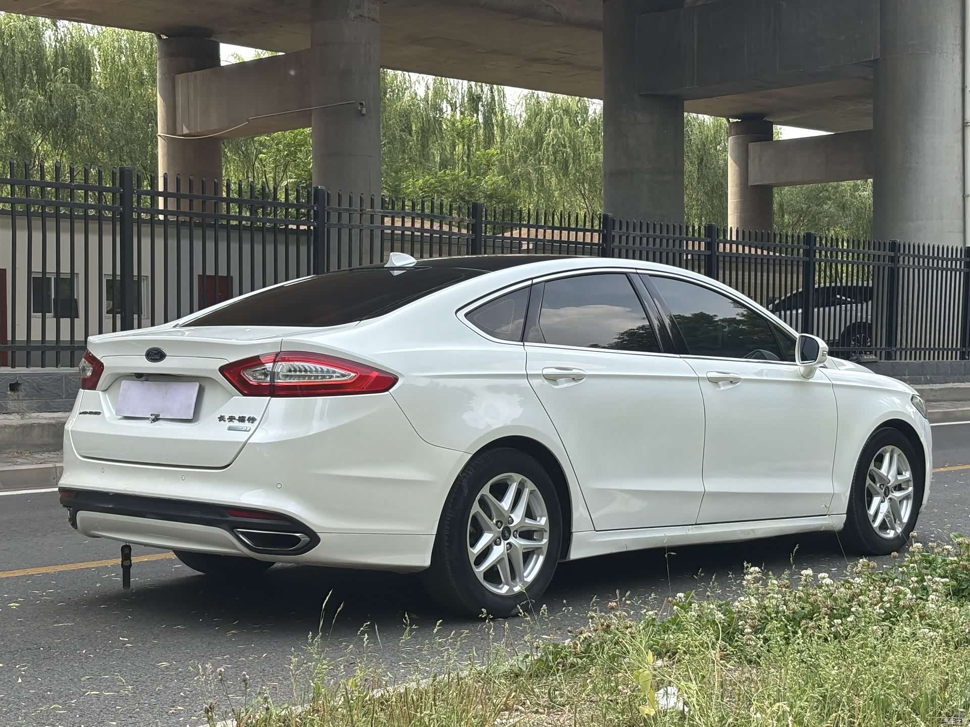 Ford Mondeo, 2014 6