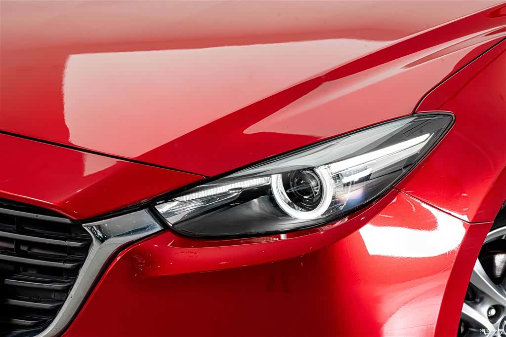 Mazda Mazda3, 2017 4