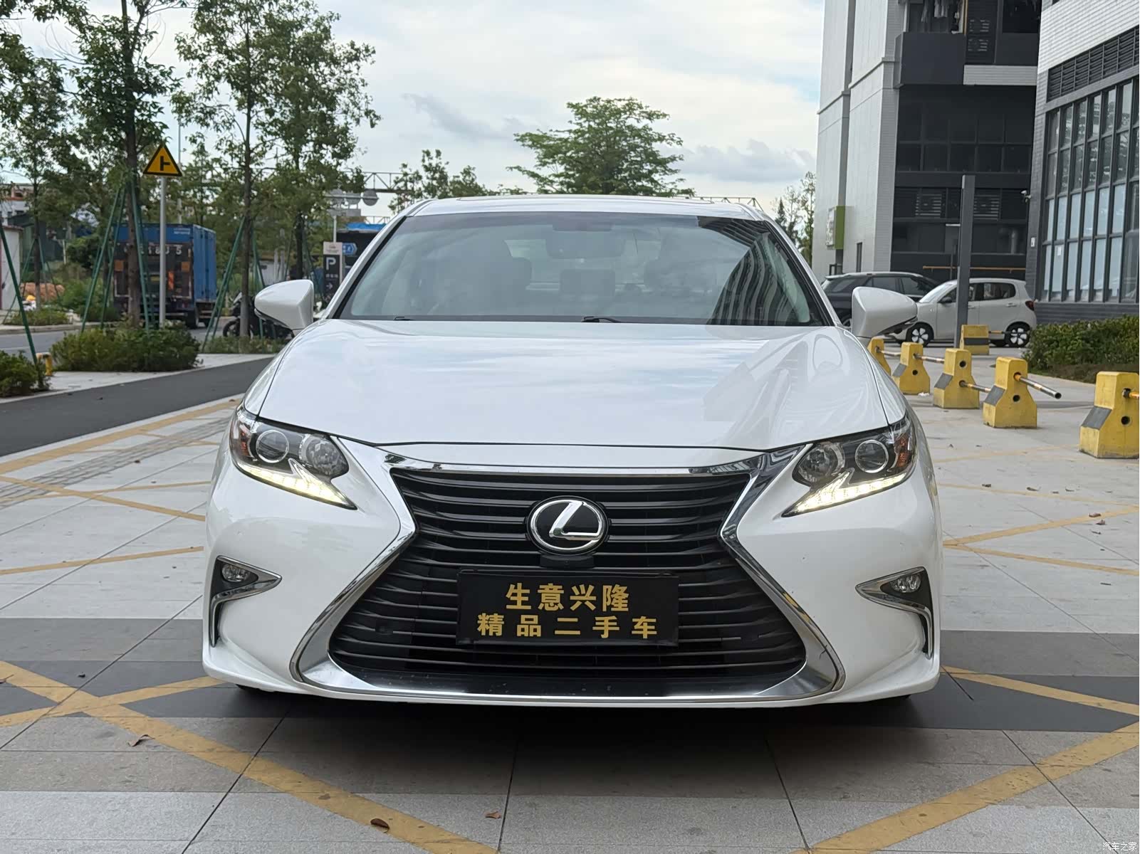 Lexus ES, 2017 2