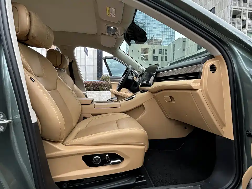 HarmonyOS Ask the world M5