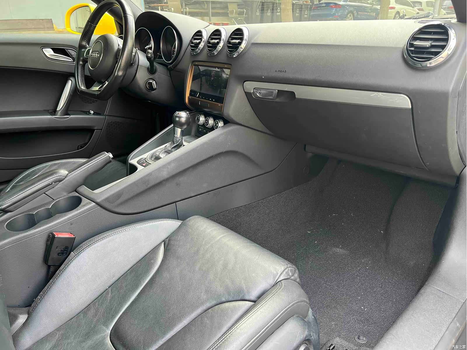 Audi TT, 2011 18