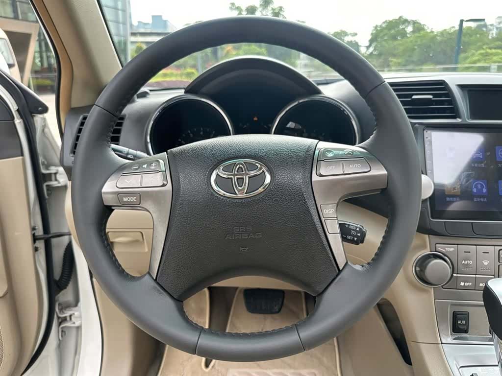 Toyota Highlander, 2011 15