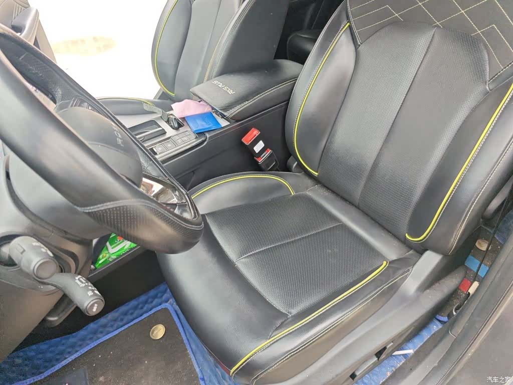 Roewe RX5, 2022 8