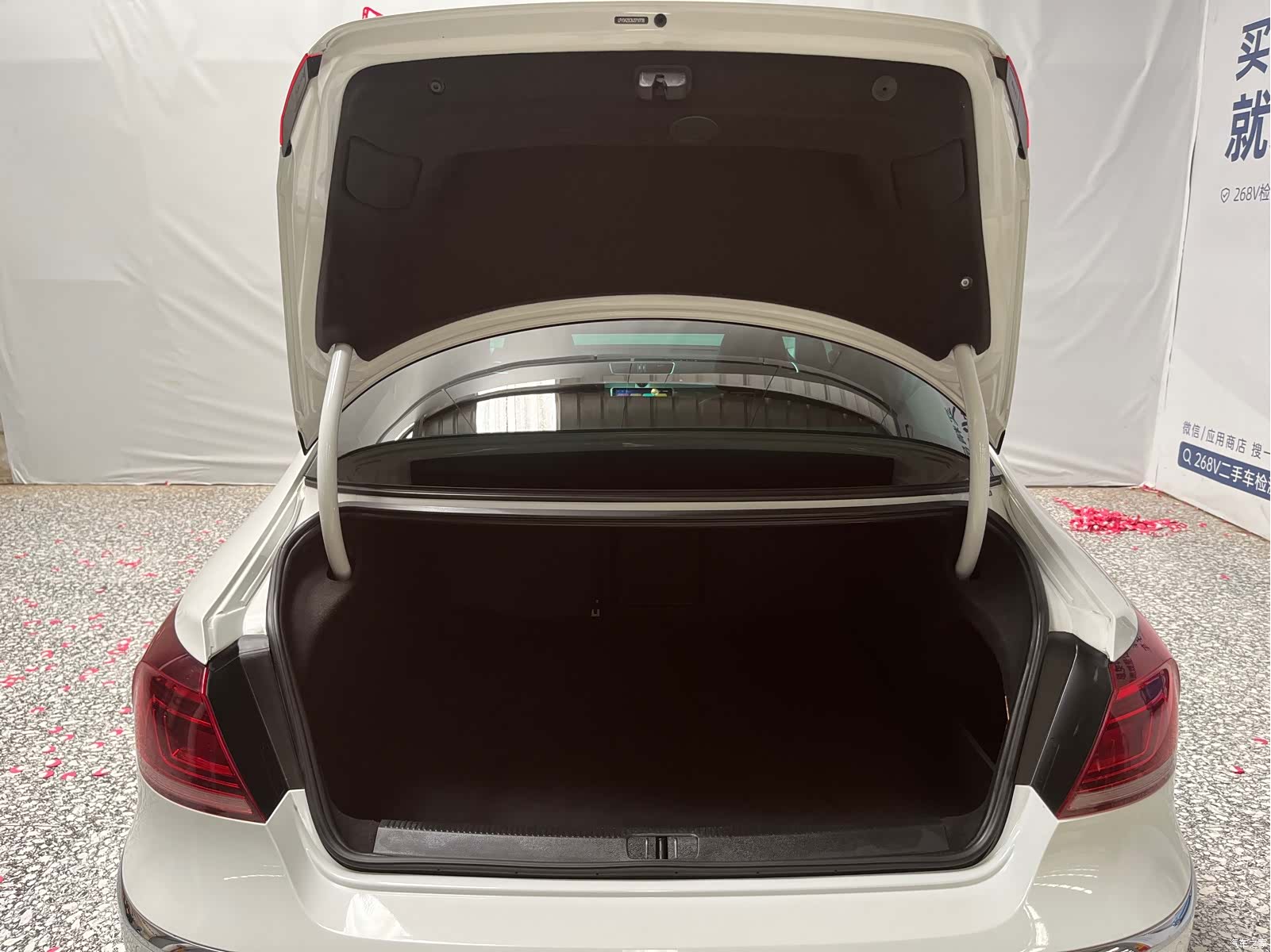 Volkswagen CC, 2018 14