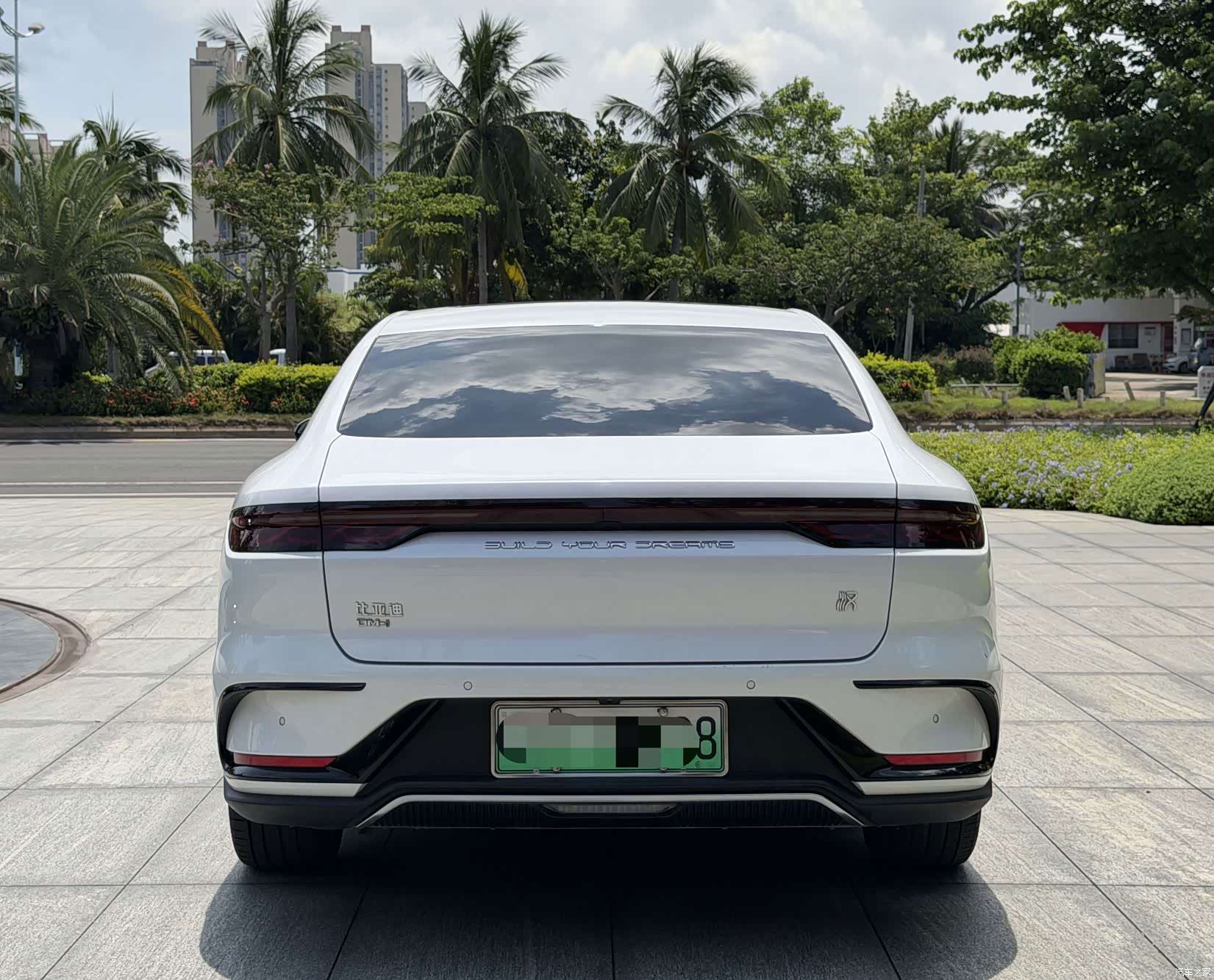 BYD Han, 2022 9