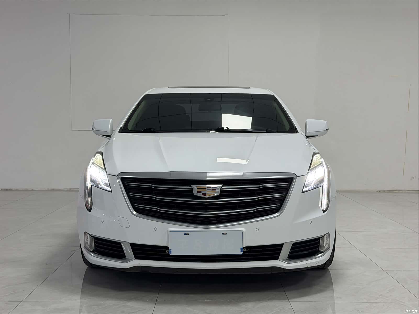 Cadillac XTS, 2019 2
