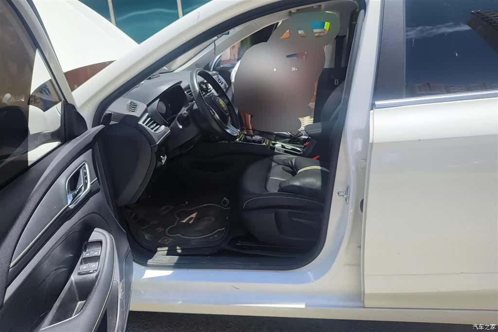Roewe Ei5, 2019 9