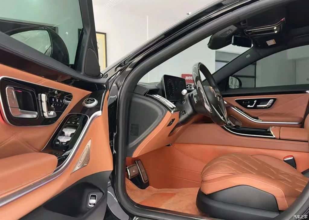 Maybach S-Class, 2023 6