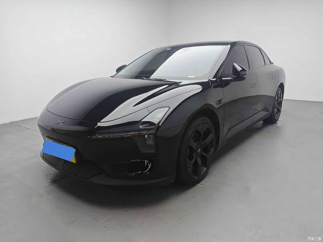 Xpeng Mona M03, 2025 1