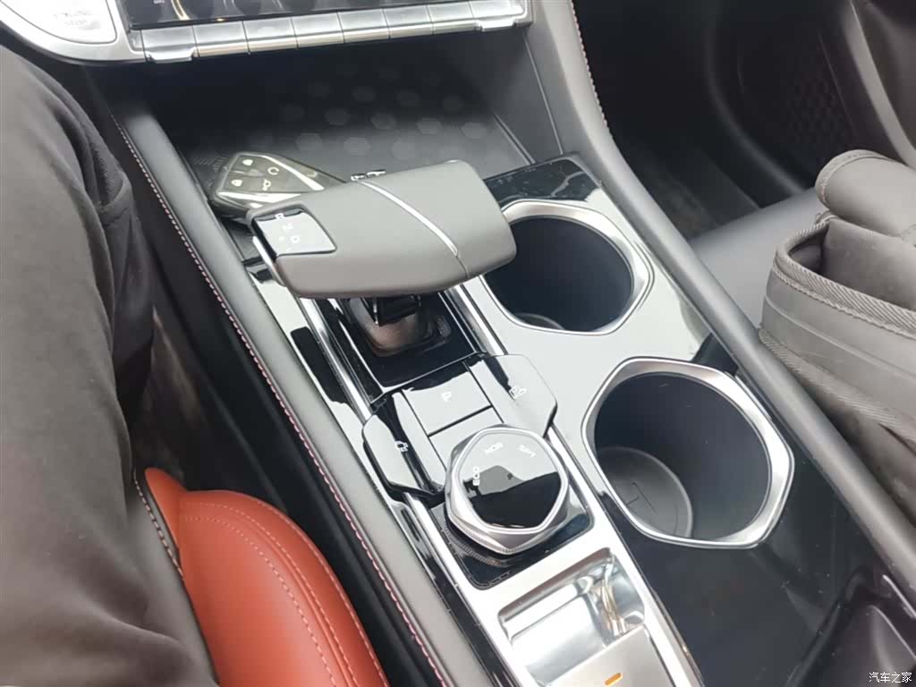 Changan Eado, 2023 14
