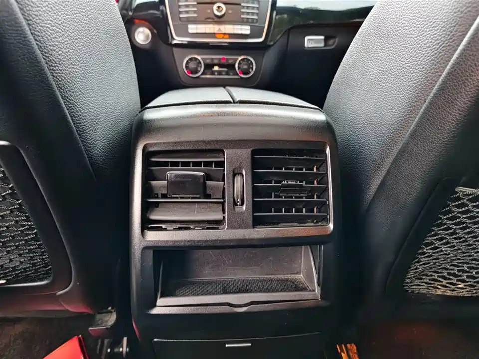 Mercedes-Benz GLS Mercedes-Benz GLS