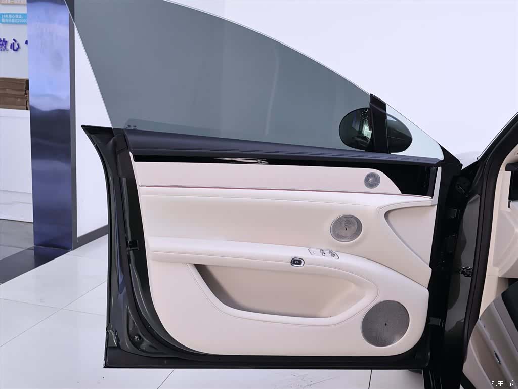 Stelato S9, 2025 18