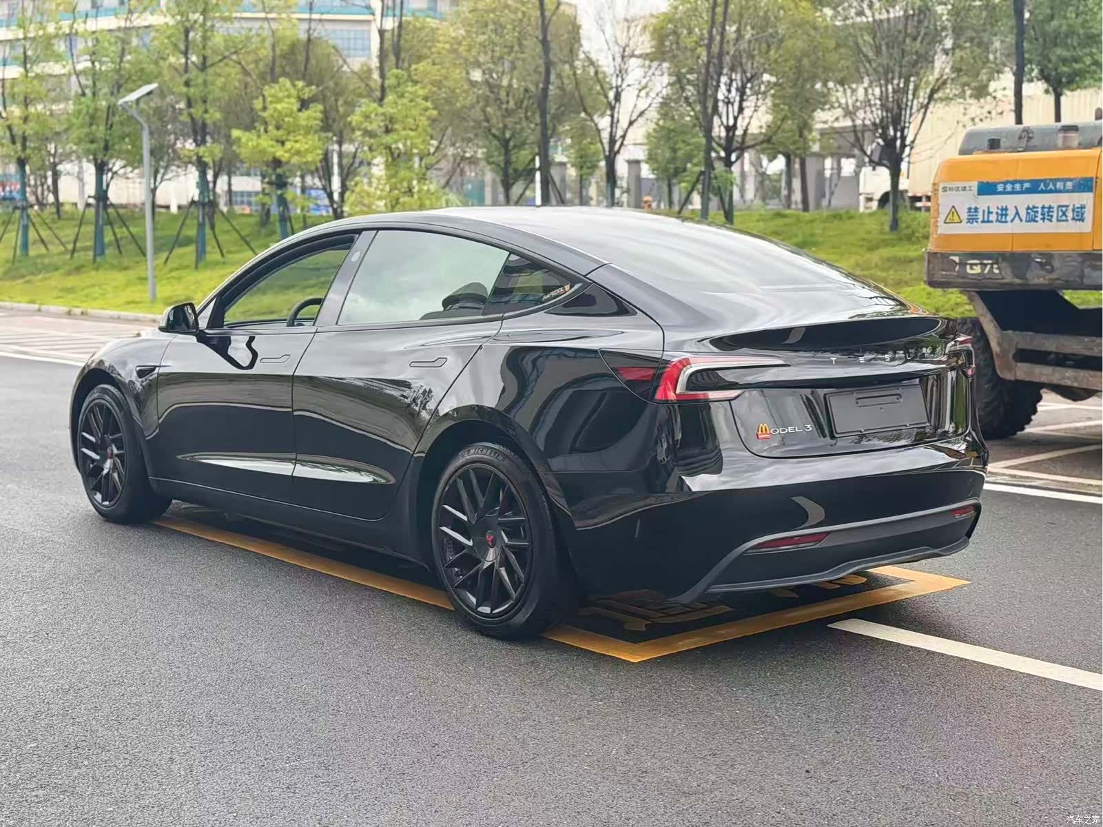 Tesla Model 3, 2024 9