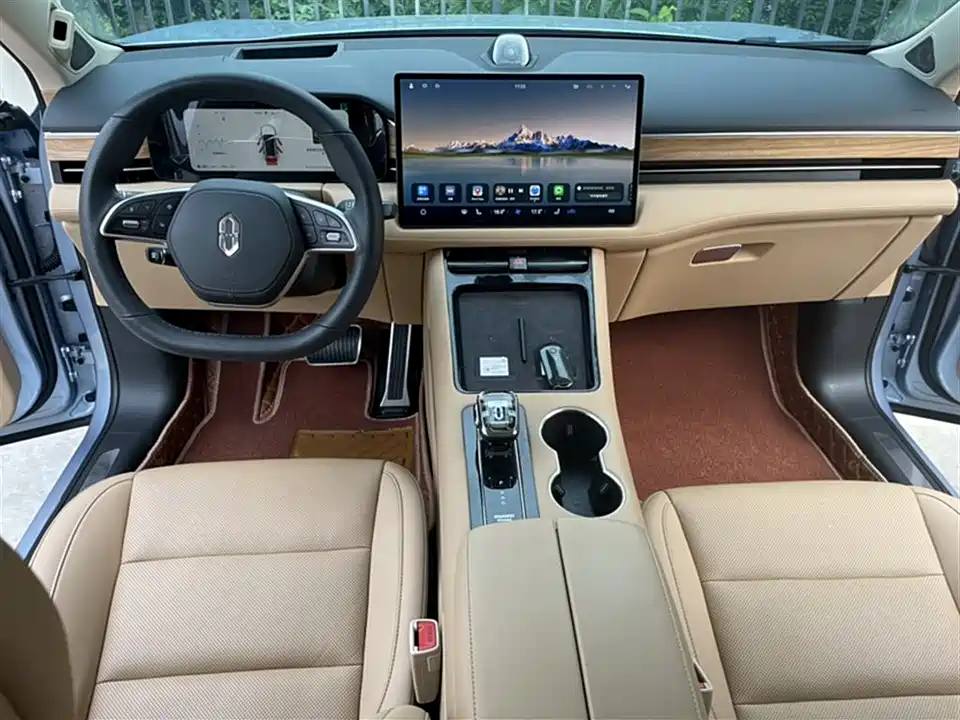 HarmonyOS Ask the world M5